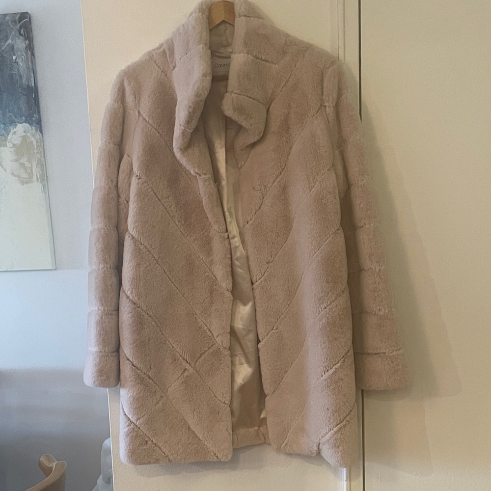 Calvin Klein Faux Fur Jacket in Cream